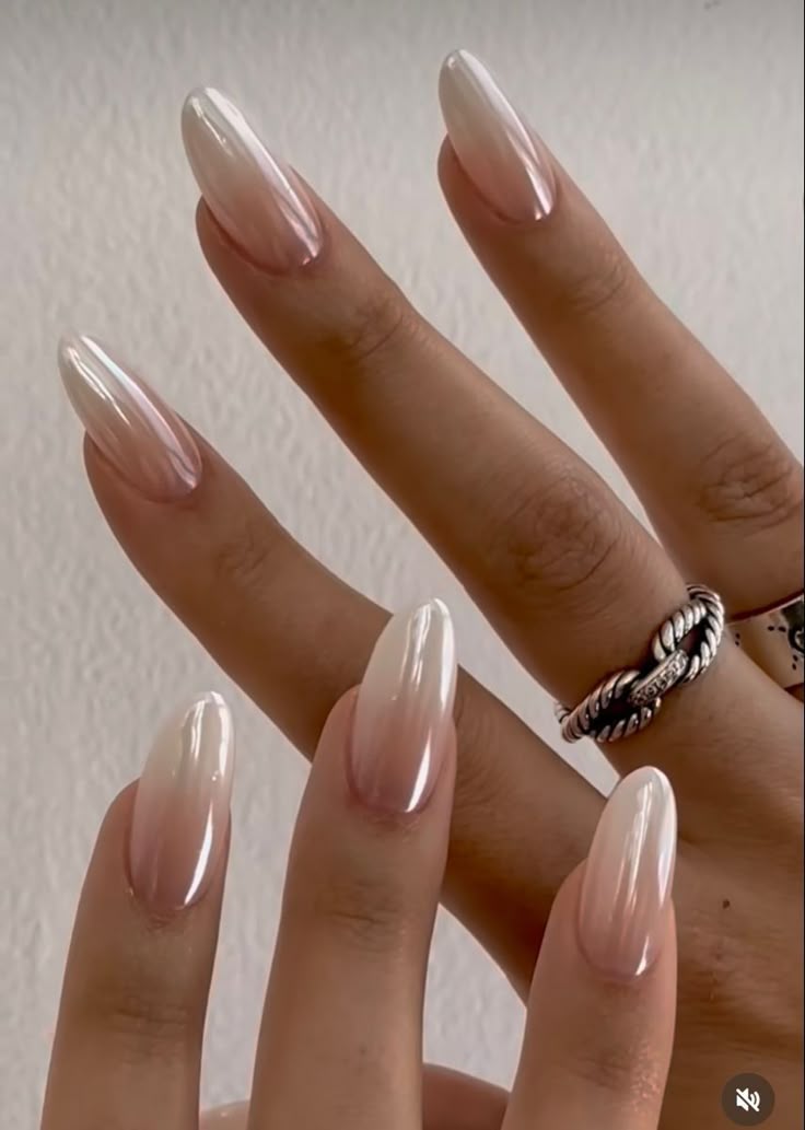 OMBRE CHROME NAILS