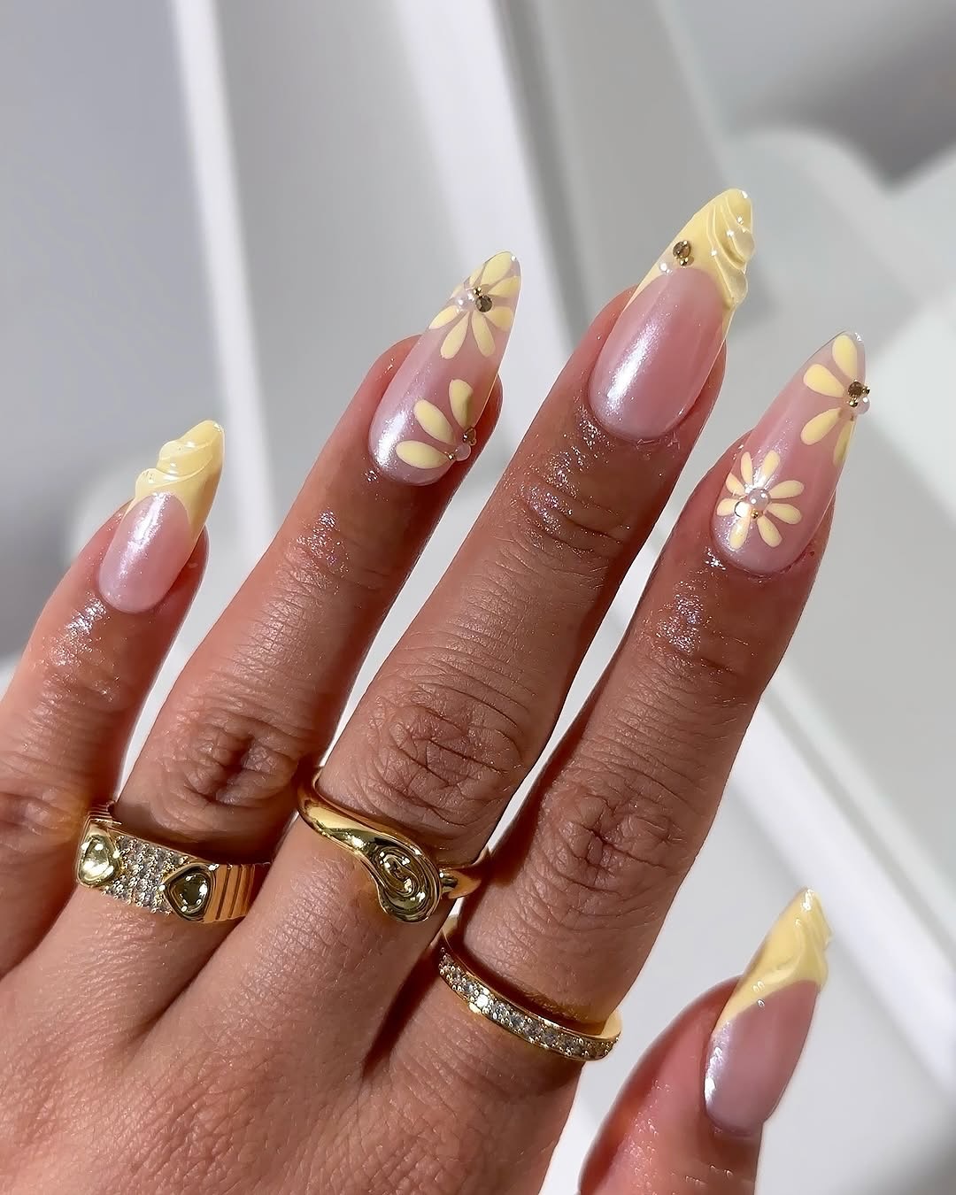 3D Nail Art: Elevate Your Style with Stunning Texture and Dimension 5 Floral Garden Set