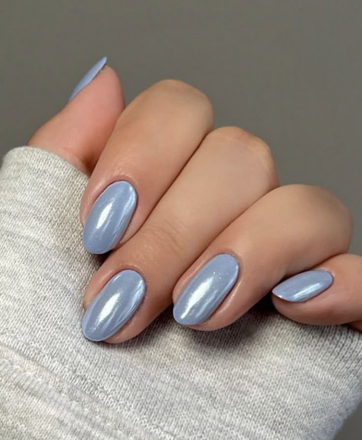 blue nails